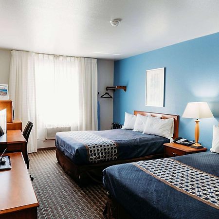 Travelodge By Wyndham Worland Exteriér fotografie
