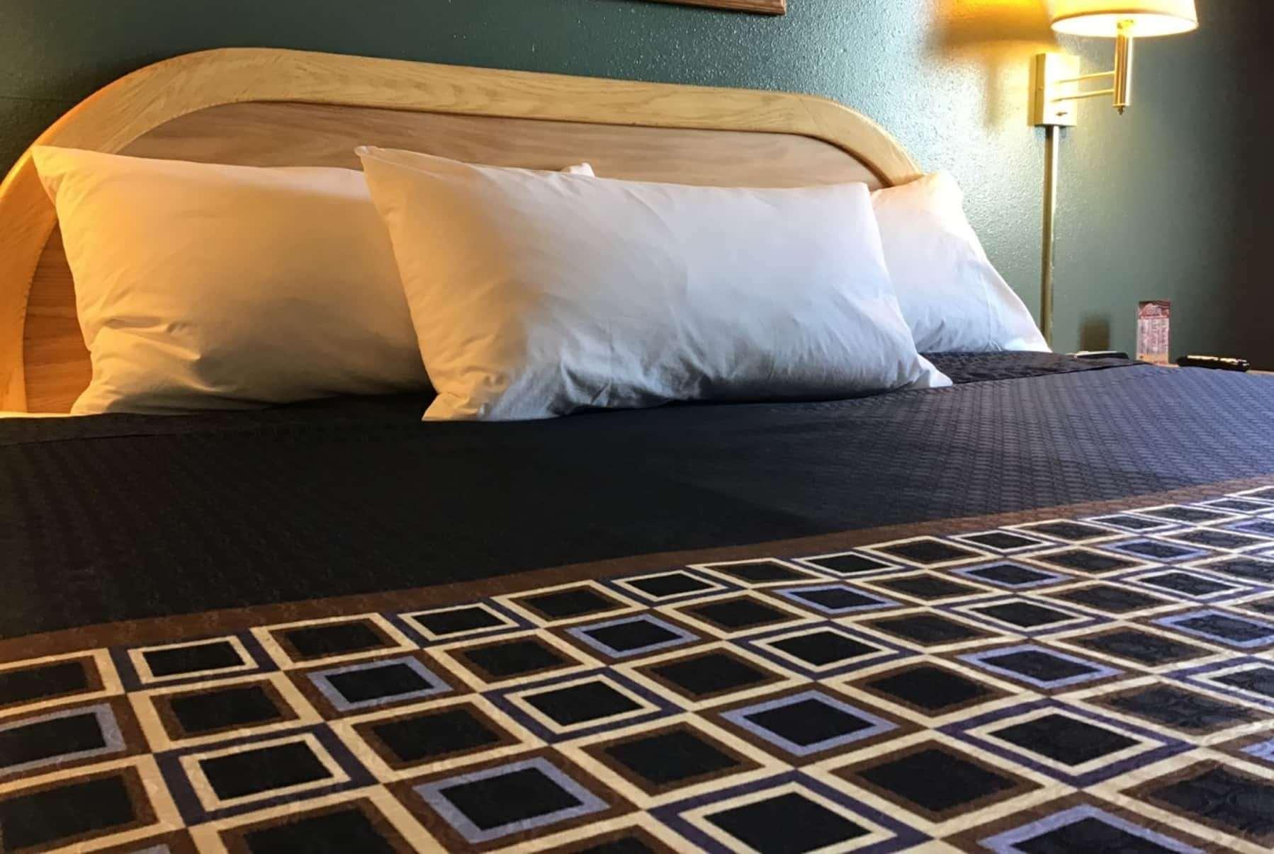 Travelodge By Wyndham Worland Exteriér fotografie