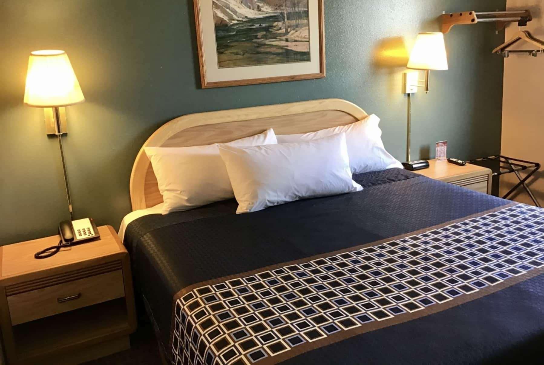 Travelodge By Wyndham Worland Exteriér fotografie